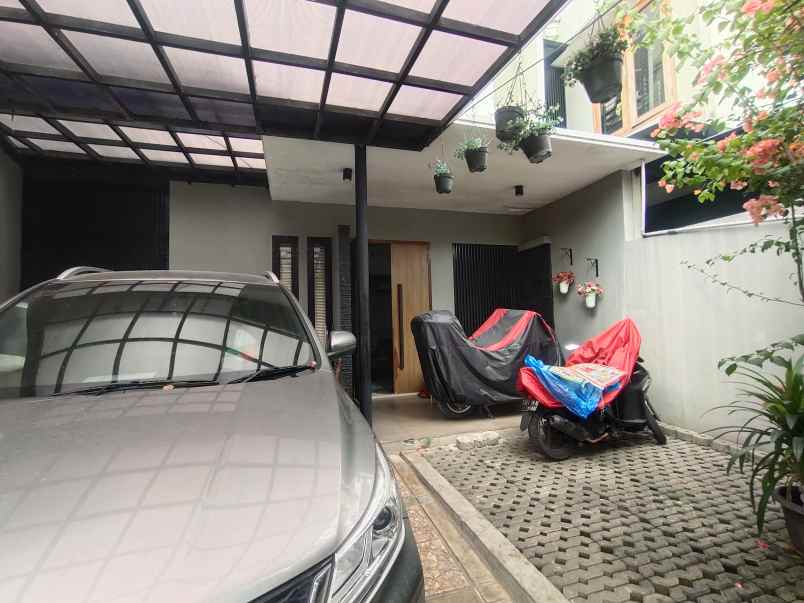 dijual rumah griya bintara loka bekasi