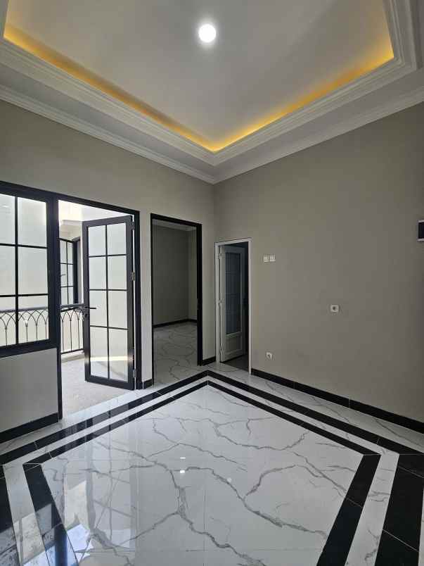dijual rumah jalan batan raya tirtajaya