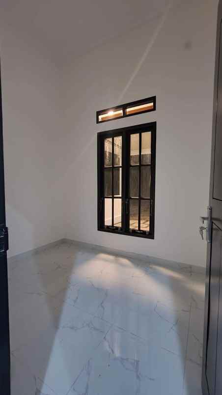 dijual rumah jalan hr subrantas pekanbaru
