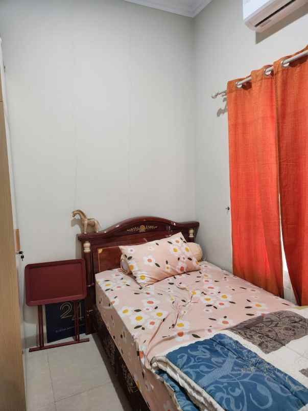 dijual rumah jalan m kahfi 2 jagakarsa