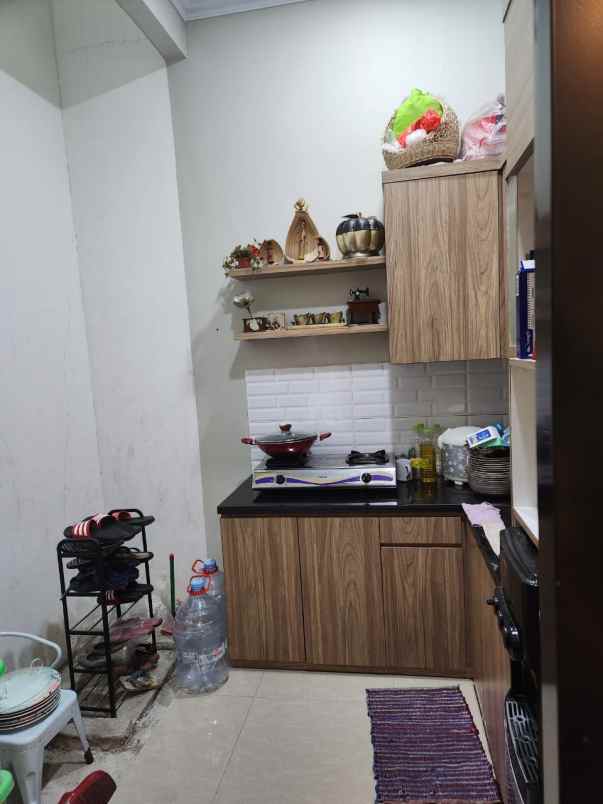 dijual rumah jalan m kahfi 2 jagakarsa