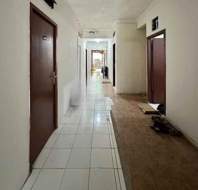 dijual rumah jalan mampang prapatan