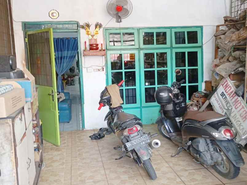 dijual rumah jalan pembangunan iv