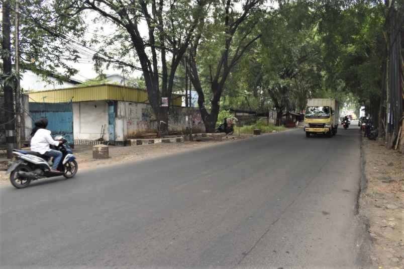 dijual rumah jalan raya kaliabang