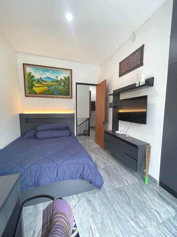 dijual rumah jalan raya parigi