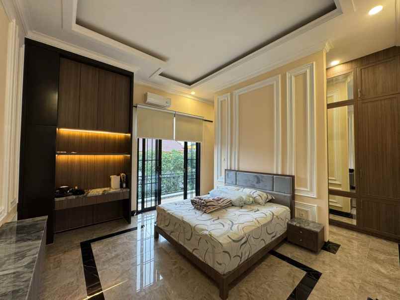 dijual rumah janur hijau 1 serpong