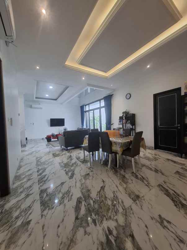 dijual rumah jatiasih bekasi