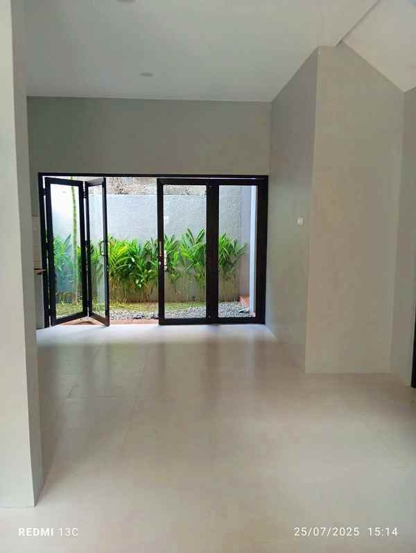 dijual rumah jl amartha wedomartani