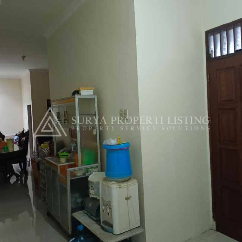 dijual rumah jl bustamam wijaya kusuma