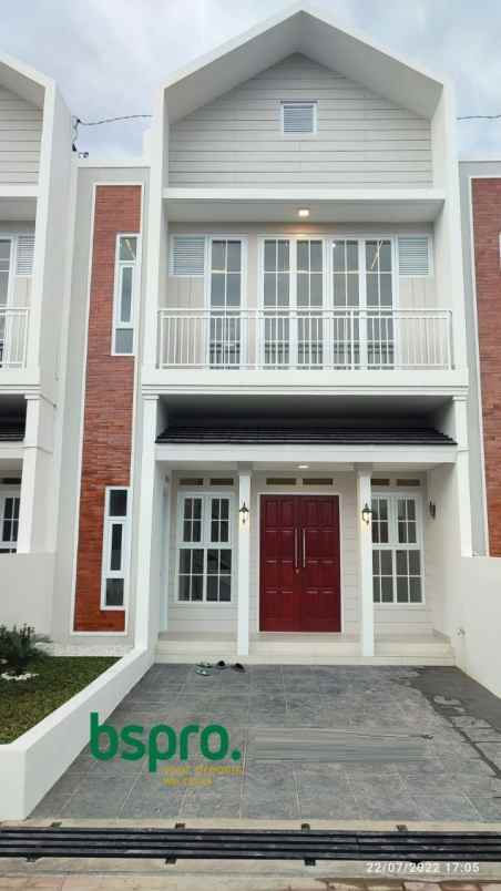 dijual rumah jl cicaranten kulon
