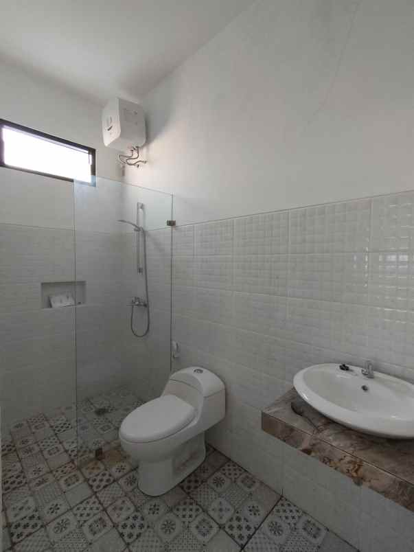 dijual rumah jl cilangkap raya kec