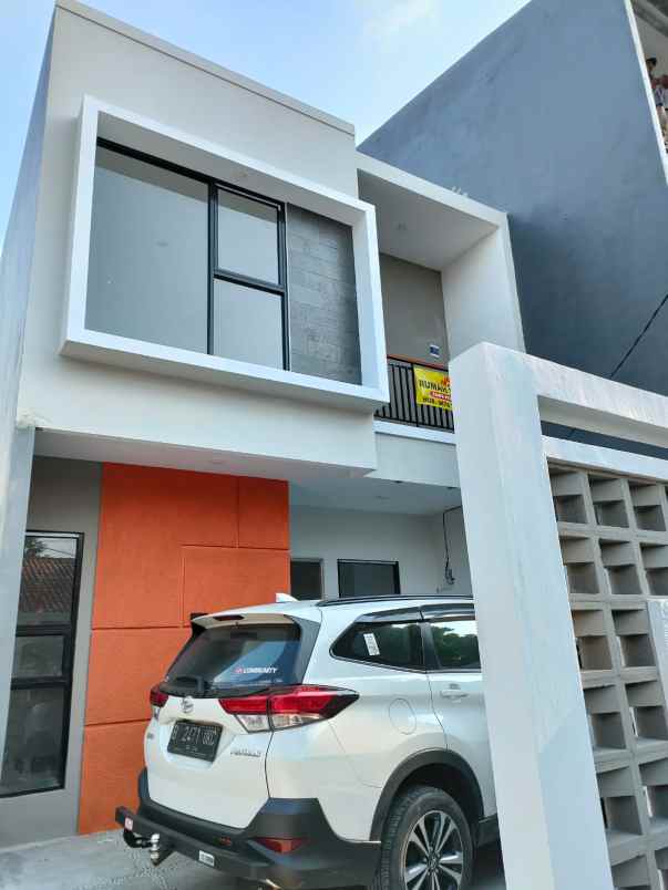 dijual rumah jl cilangkap raya kec