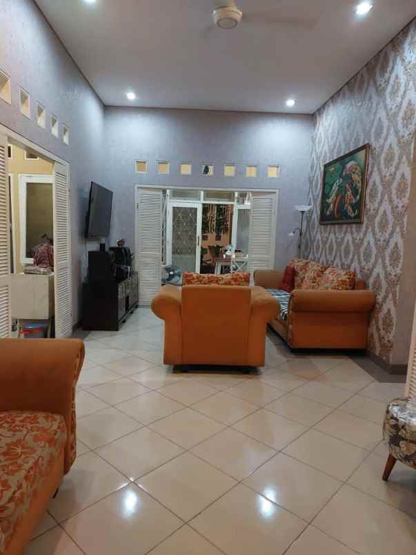 dijual rumah jl cinere raya cinere depok