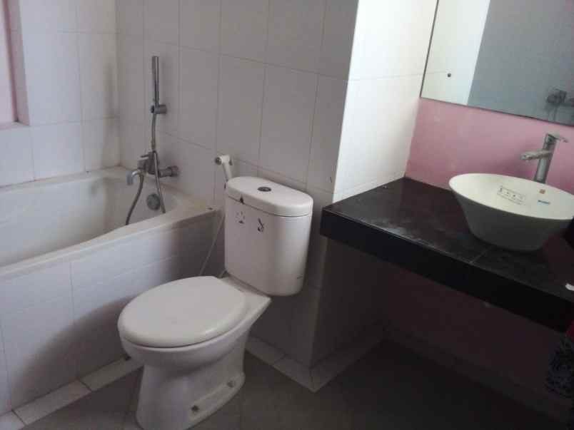 dijual rumah jl imogiri timur km 8