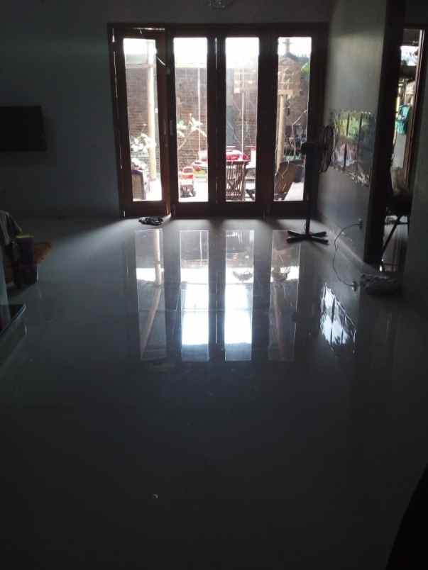 dijual rumah jl imogiri timur km 8