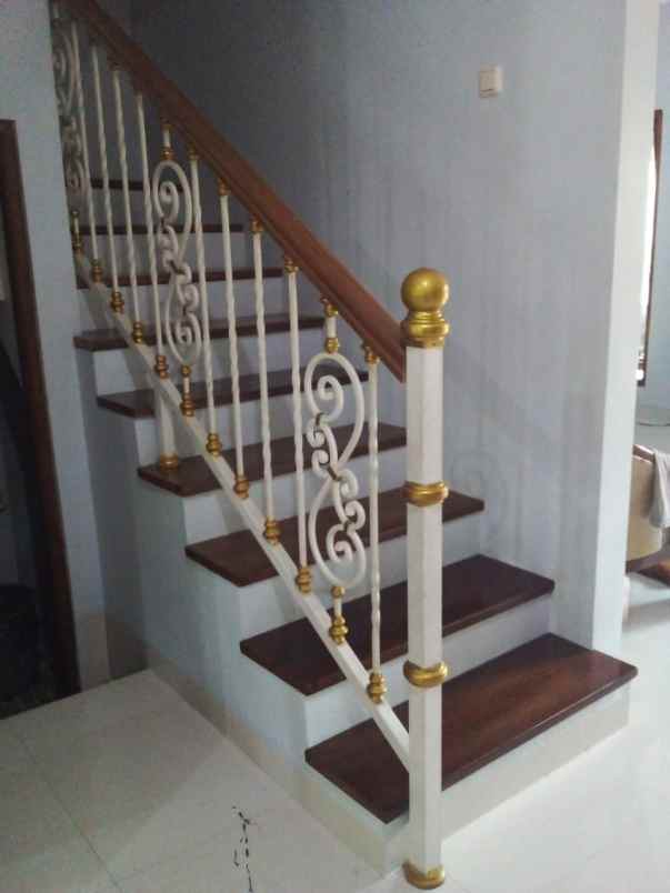 dijual rumah jl imogiri timur km 8