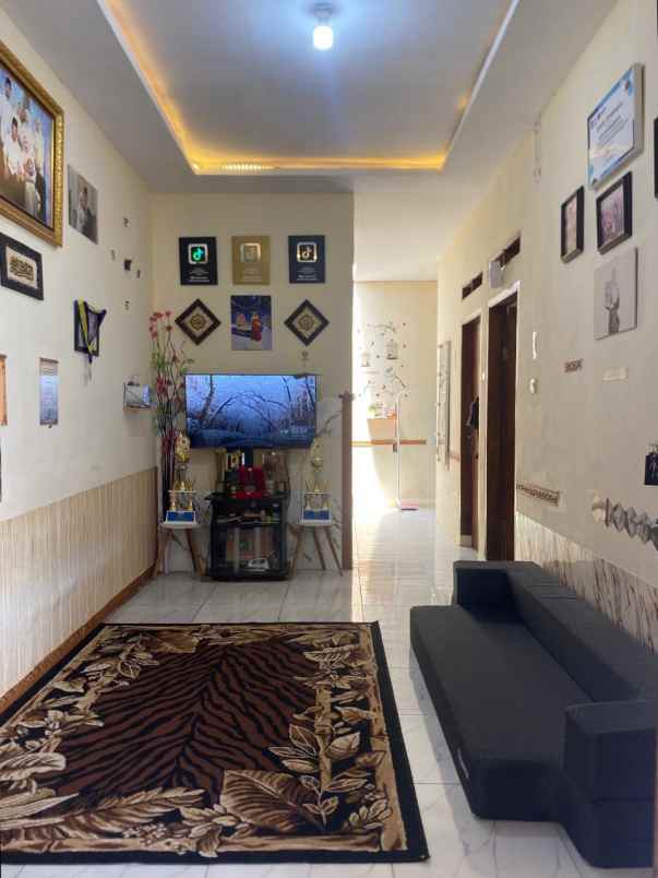 dijual rumah jl kp cicangkudu