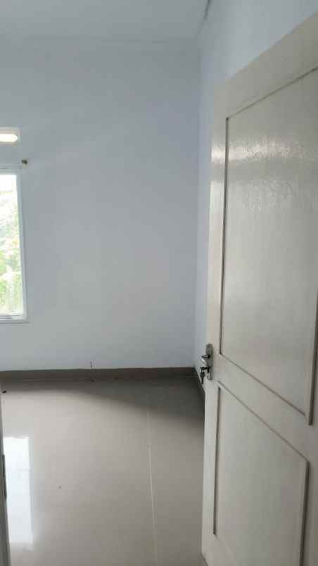 dijual rumah jl musholla attaubah jl