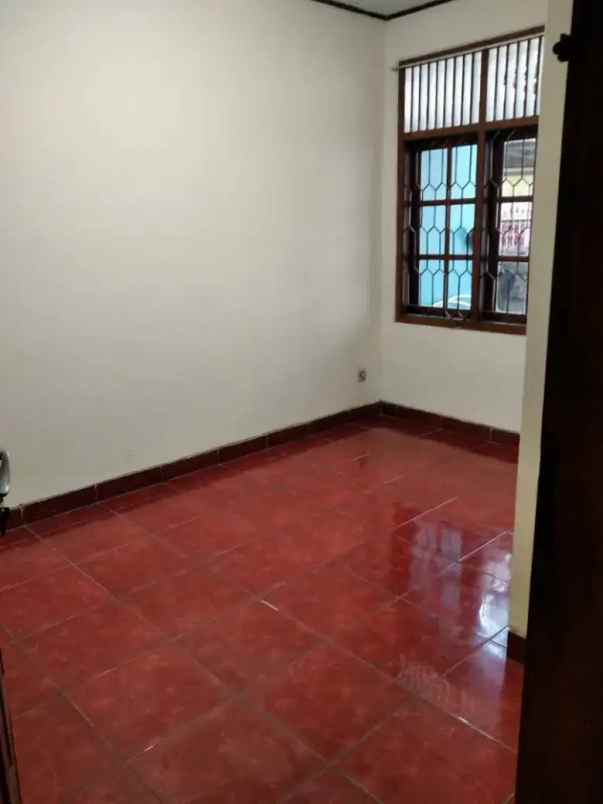 dijual rumah jl neglasari ah nasution