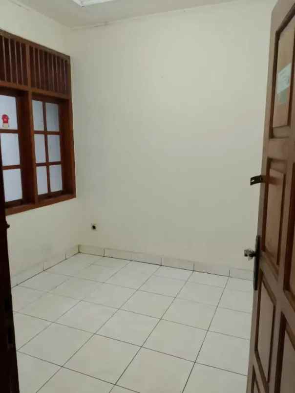 dijual rumah jl neglasari ah nasution