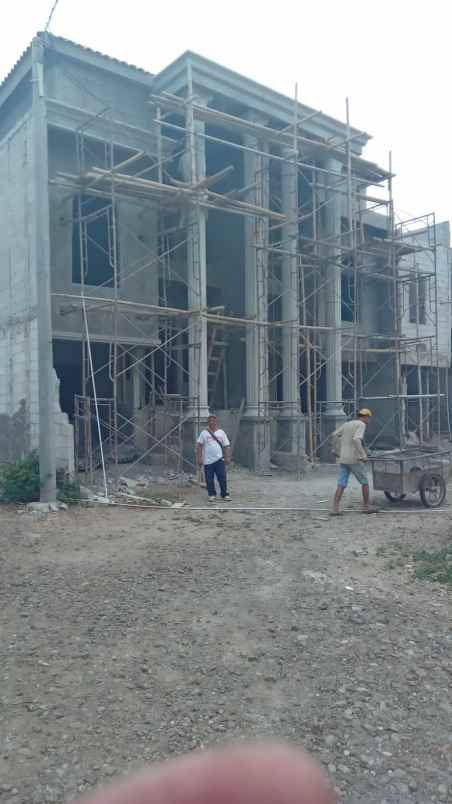 dijual rumah jl raya hankam jatiranggon