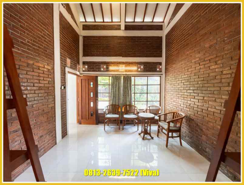 dijual rumah jl raya tajem