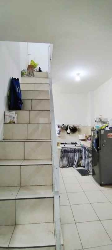 dijual rumah kamarung