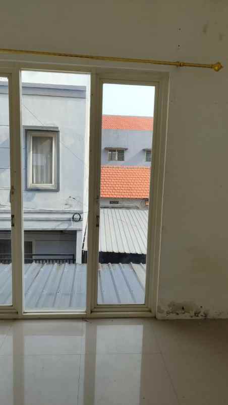 dijual rumah kapas krampung