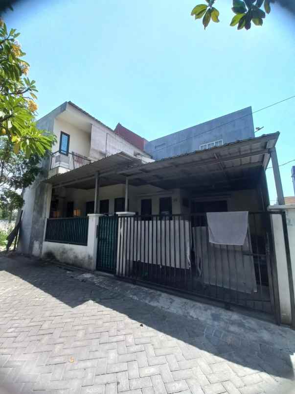 dijual rumah karah surabaya