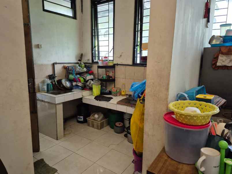 dijual rumah karah surabaya
