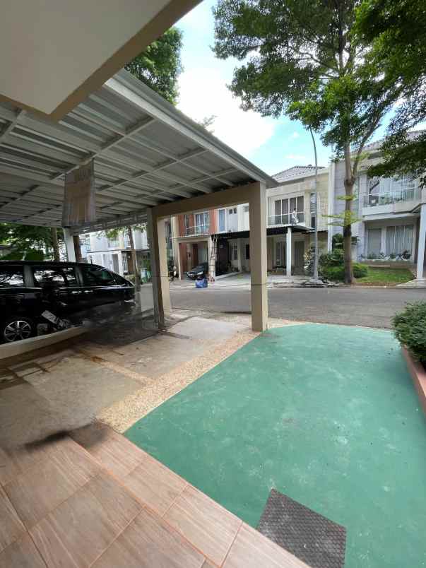 dijual rumah karang tengah lebak bulus