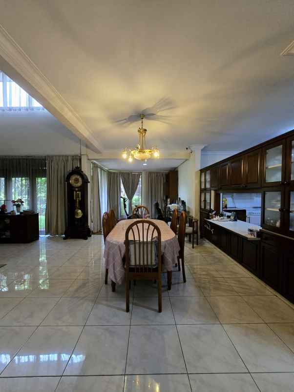 dijual rumah kayu putih jaktim