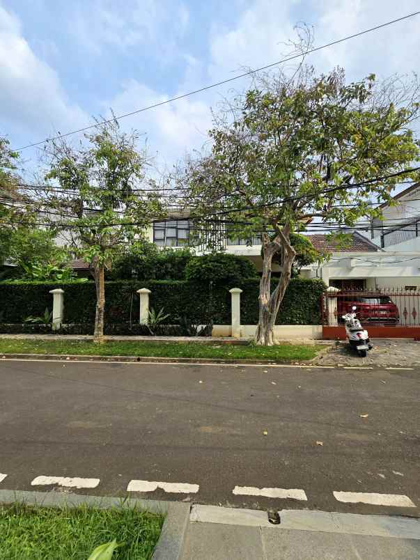 dijual rumah kayu putih jaktim