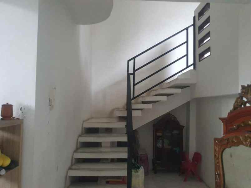 dijual rumah kebon sirih barat i kebon