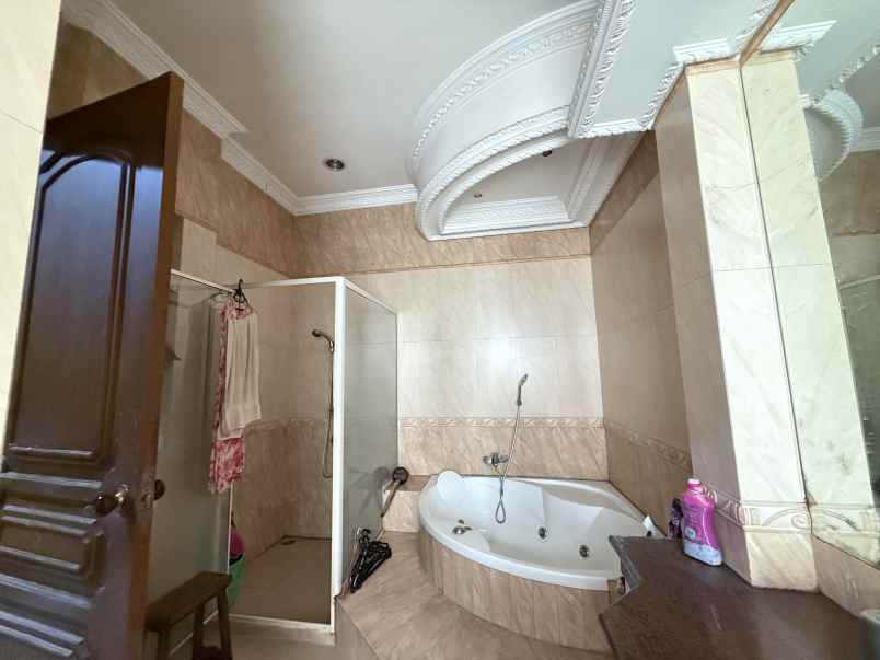 dijual rumah kelapa gading kusuma