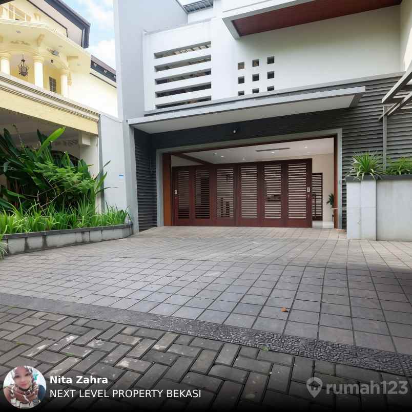 dijual rumah kemang pratama regency