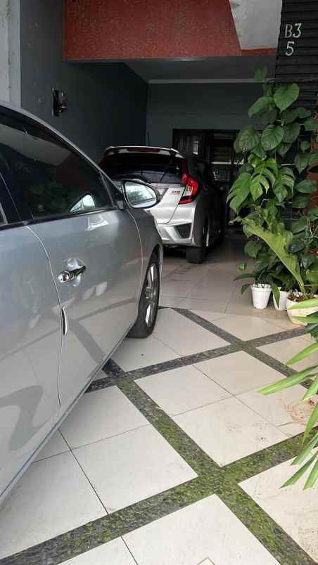 dijual rumah kemang prtama