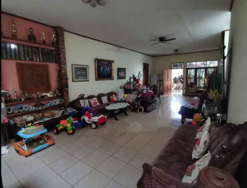 dijual rumah kemangsari jatibening