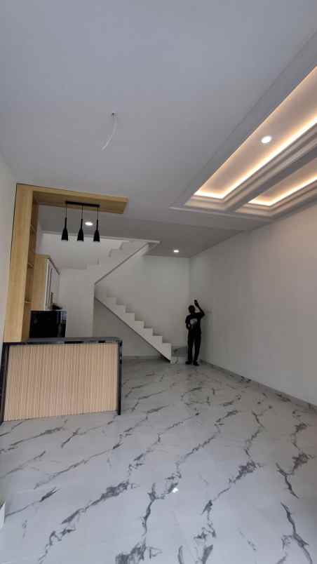 dijual rumah kemayoran