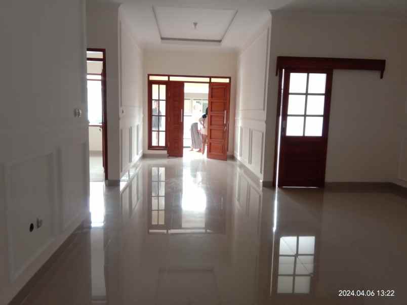 dijual rumah komplek bahagia permai