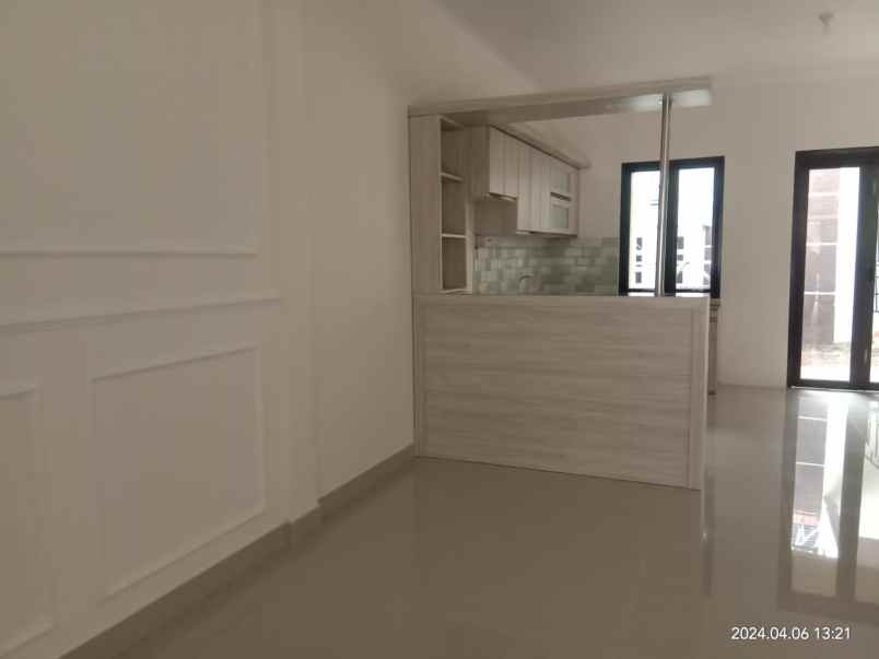 dijual rumah komplek bahagia permai