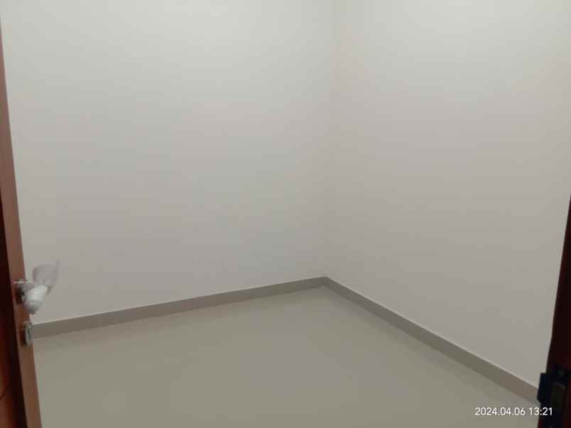 dijual rumah komplek bahagia permai