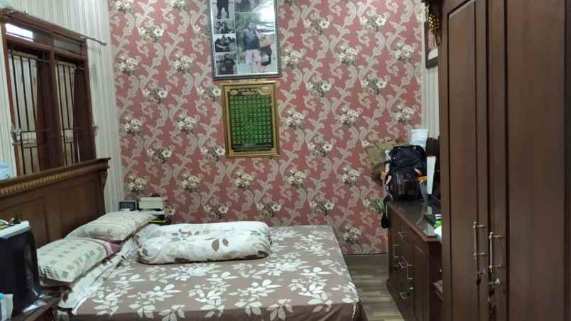 dijual rumah komplek puri dago antapani