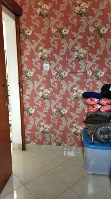 dijual rumah komplek puri dago antapani