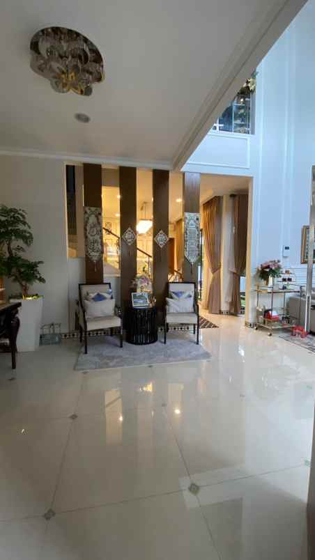 dijual rumah kota wisata alternatif cibubur