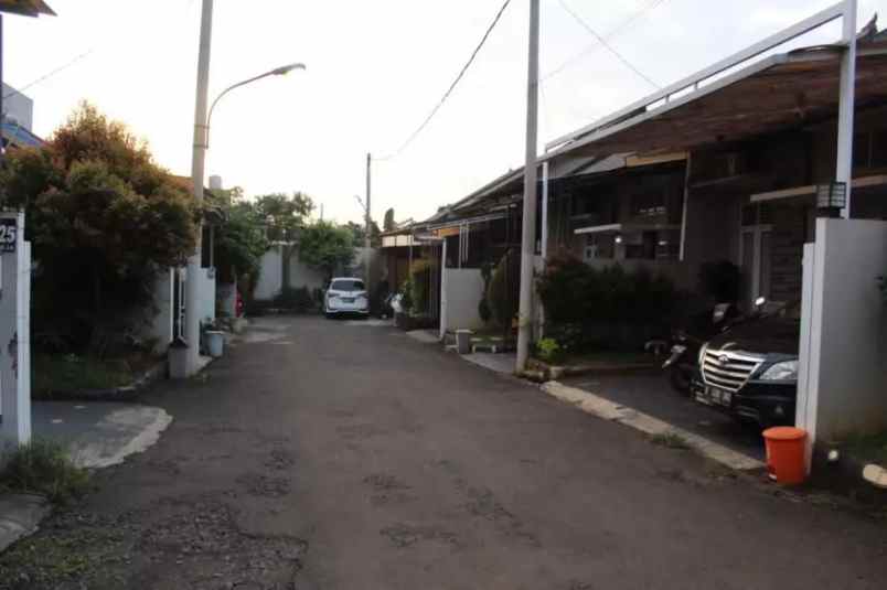 dijual rumah kranggan