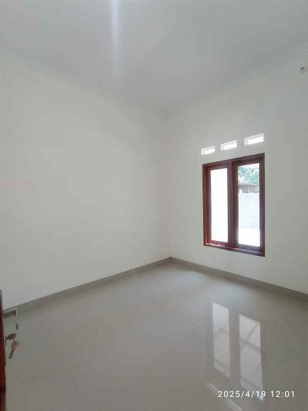 dijual rumah krapyak