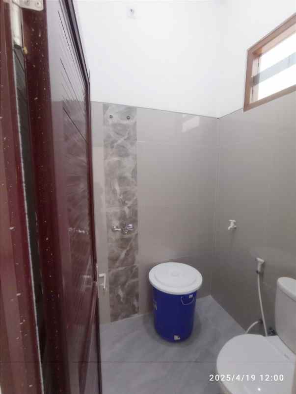 dijual rumah krapyak