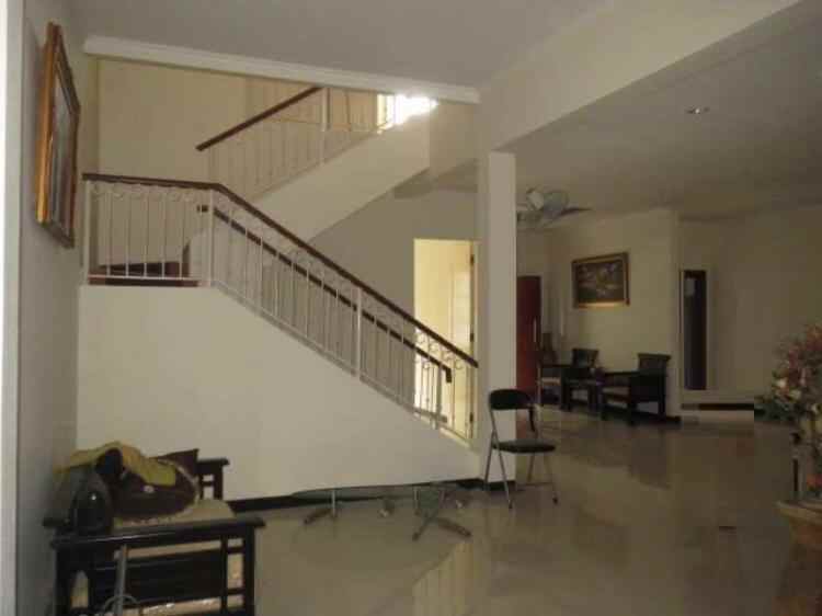 dijual rumah legenda wisata cibubur