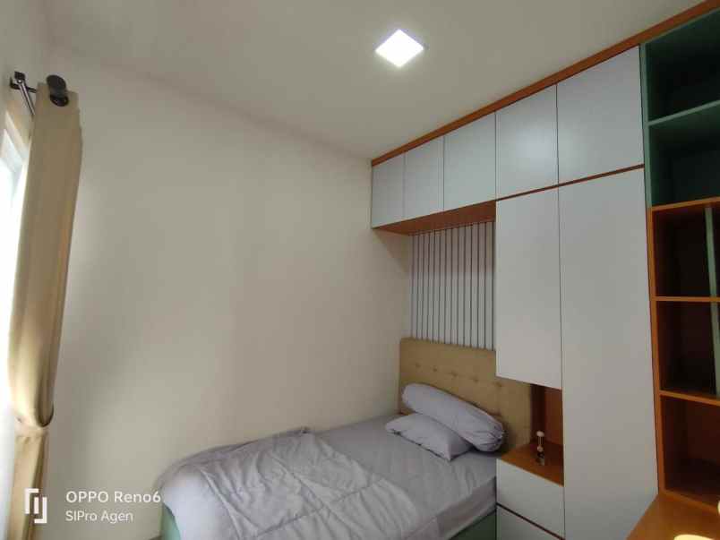 dijual rumah lokasi strategis akses